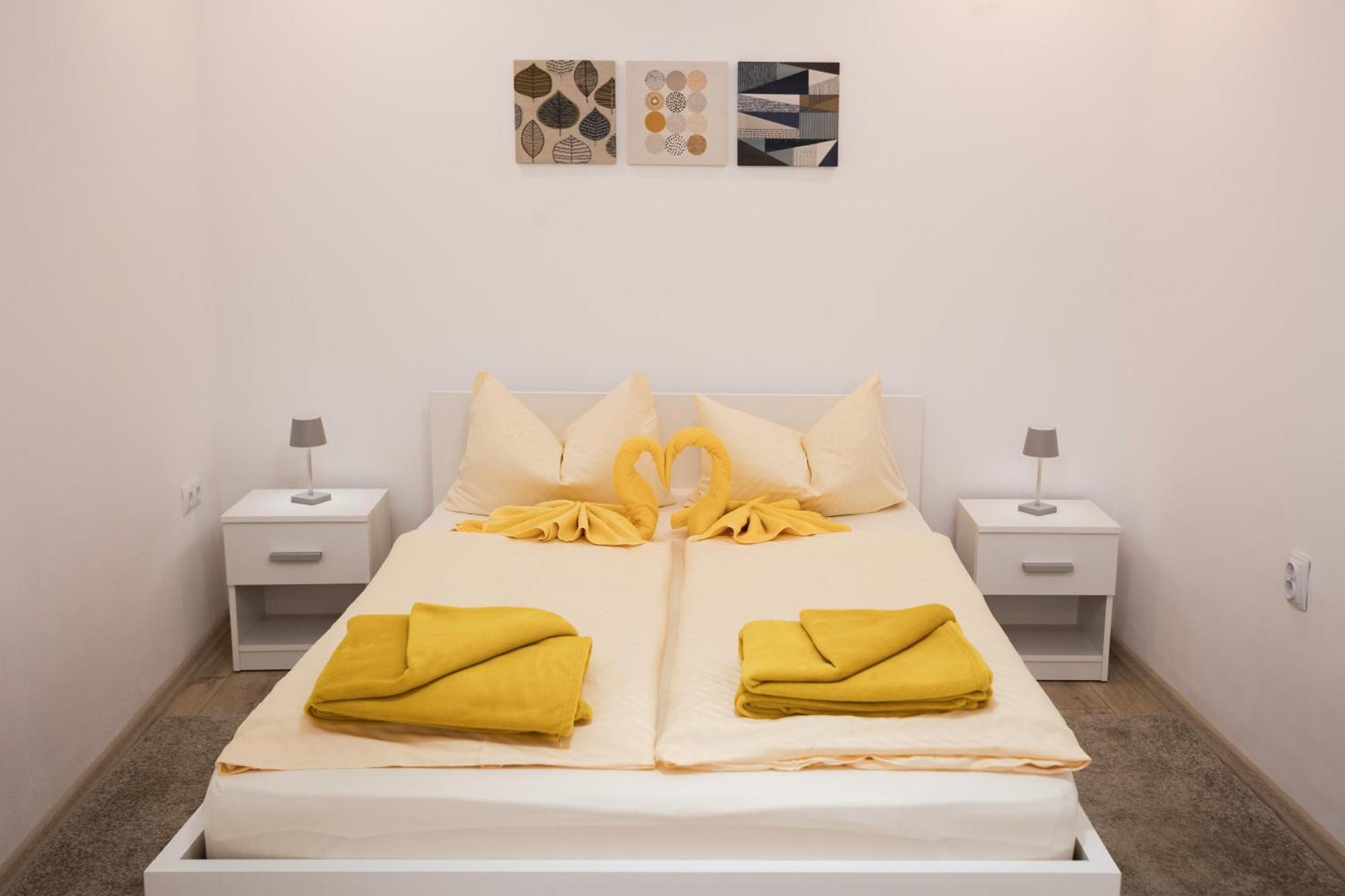 Christian Haus Sibiu Hotel ภายนอก รูปภาพ