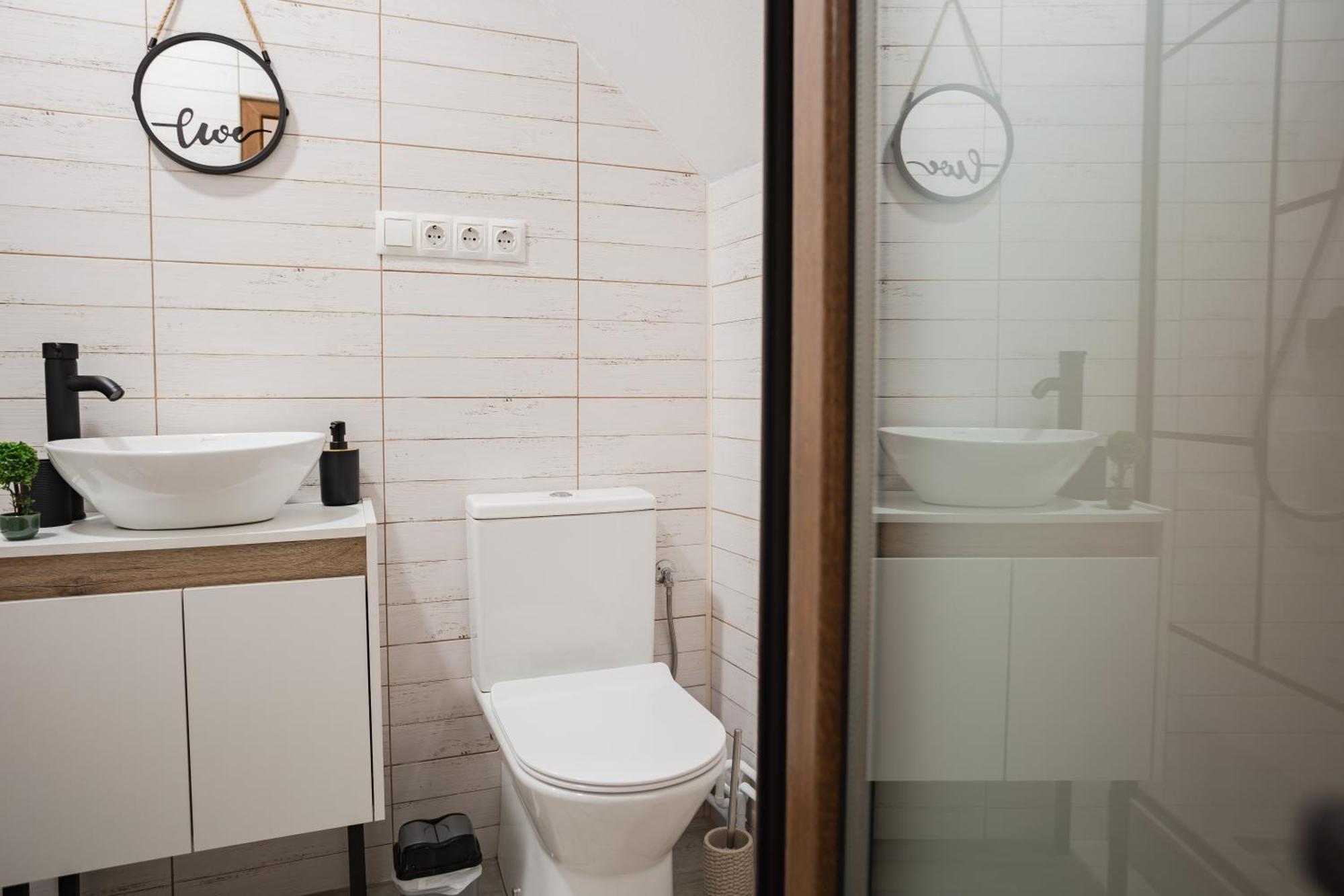 Christian Haus Sibiu Hotel ภายนอก รูปภาพ